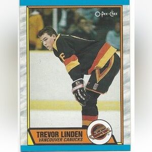Trevor Linden 1989/90 O-Pee-Chee Vancouver Canucks Rookie RC Hockey Card
